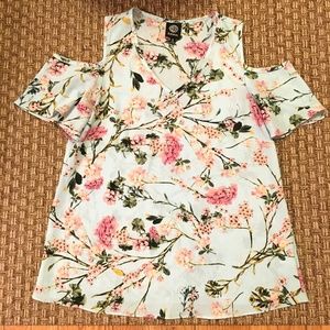Bobeau Cold-Shoulder Floral Blouse